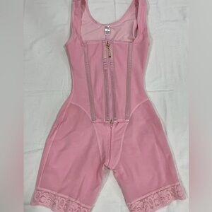 Pink hourglass Shapewear
